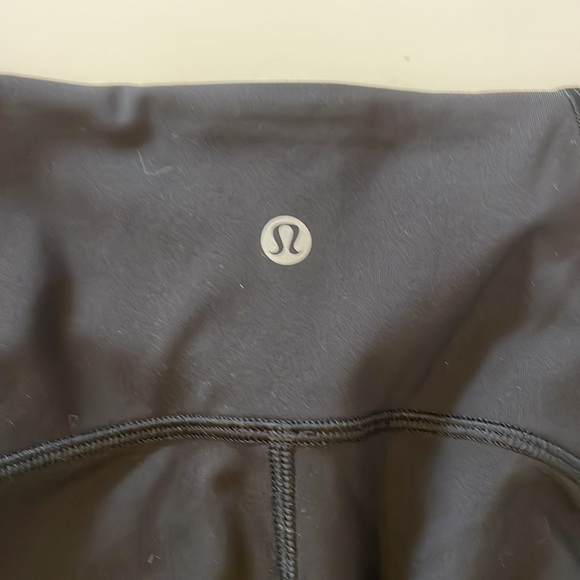 Black capris - Picture 3 of 3